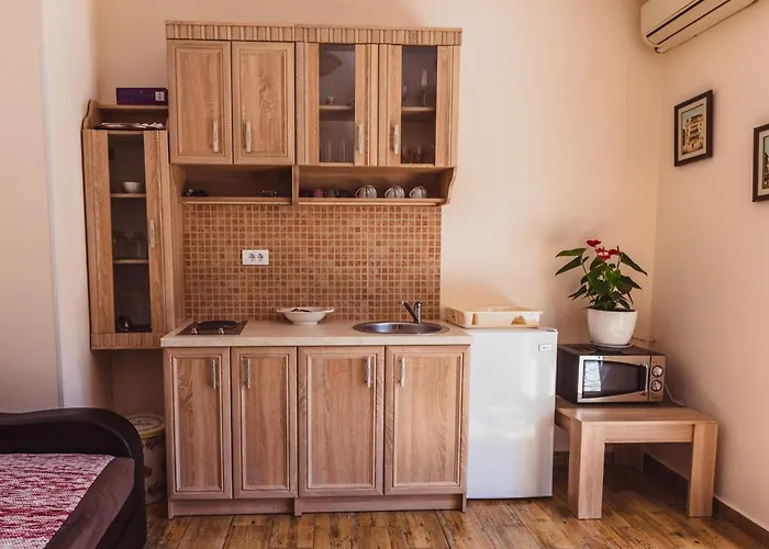 Apartments Krsto Dobrisa
