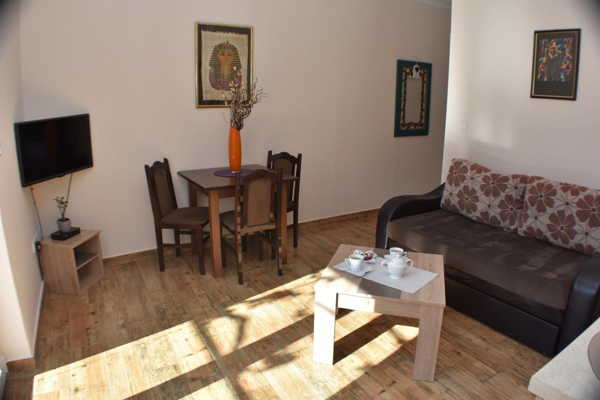 Krstos Place Apartment *