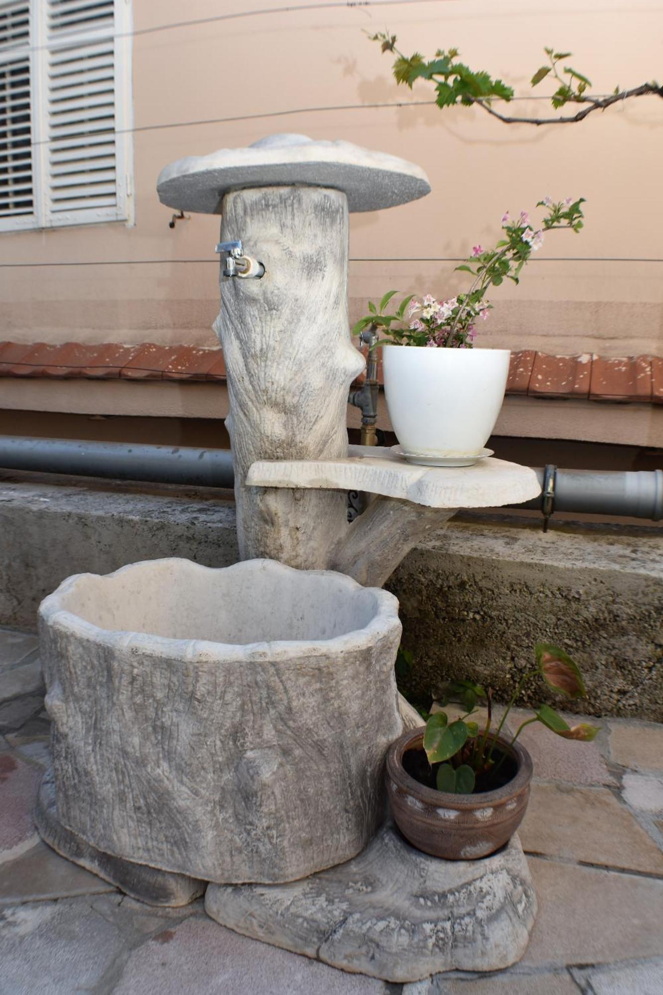 Krstos Place Apartment Kotor