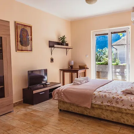 Apartments Krstos Place Kotor Exterior photo